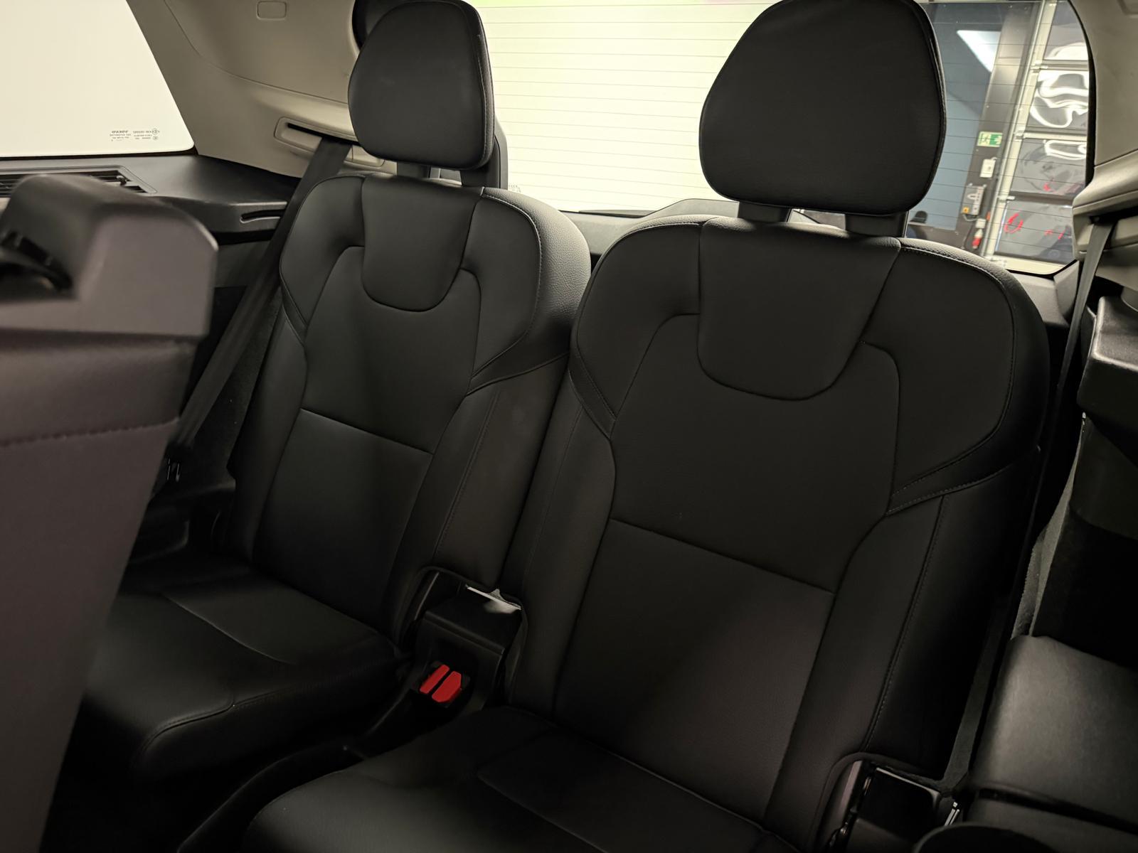 VOLVO XC90 2.0 D5 Momentum 7P. AWD-image-15
