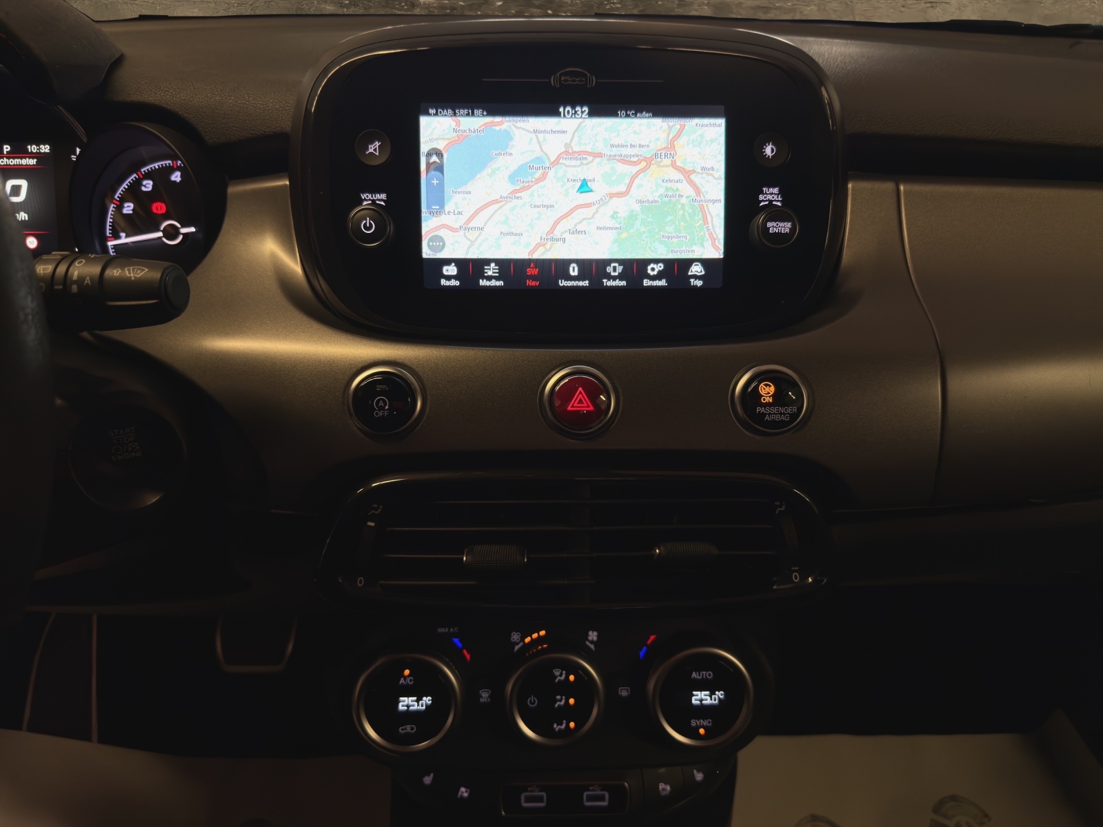 FIAT 500X 1.3 GSE Sport-image-9