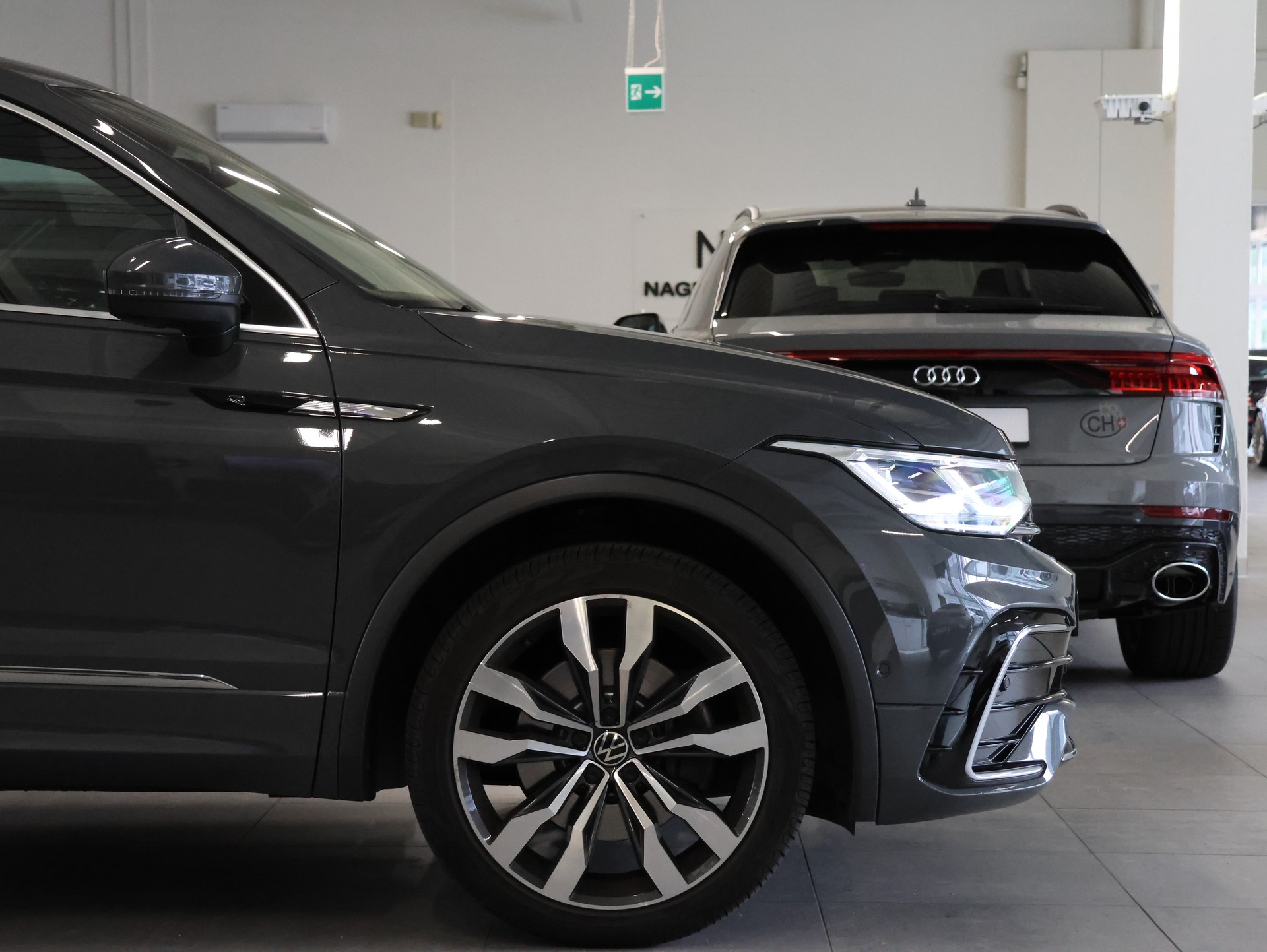 VW Tiguan 2.0TSI R-Line 4Motion DSG *360 Kamera* *Sitzheizung* *Harman/Kardon*-image-11
