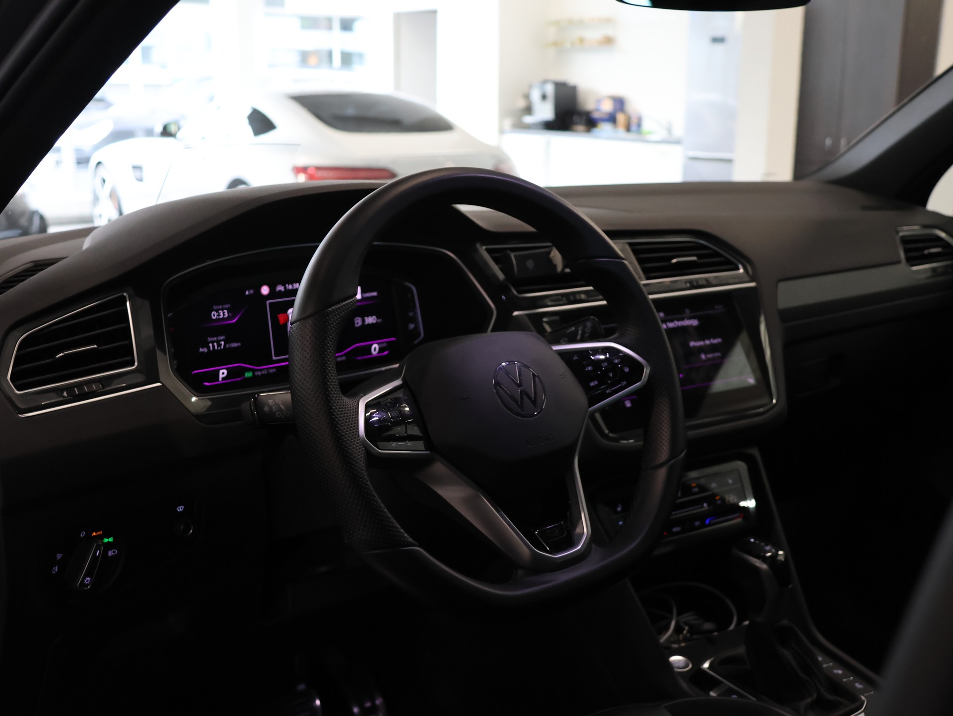 VW Tiguan 2.0TSI R-Line 4Motion DSG *360 Kamera* *Sitzheizung* *Harman/Kardon*-image-19