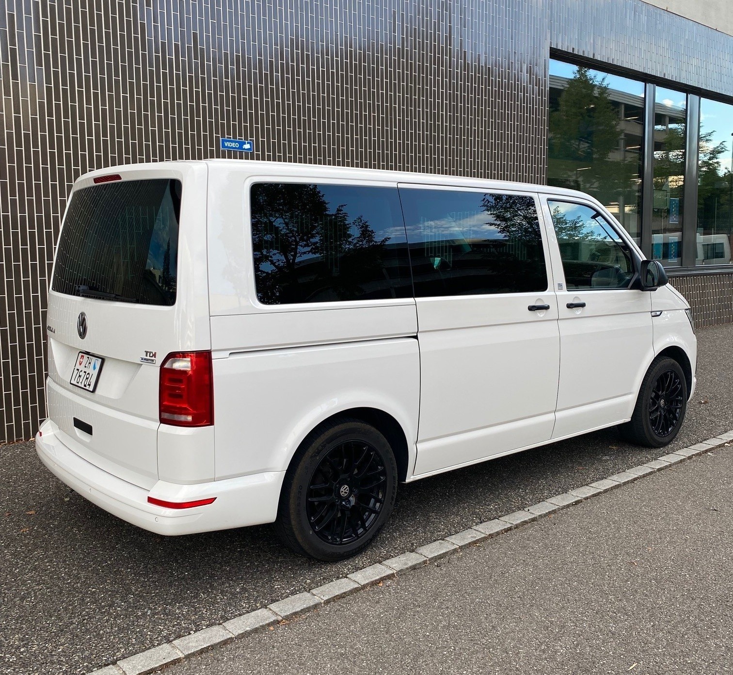 VW 2.0 TDI 150 TL Liberty-image-2