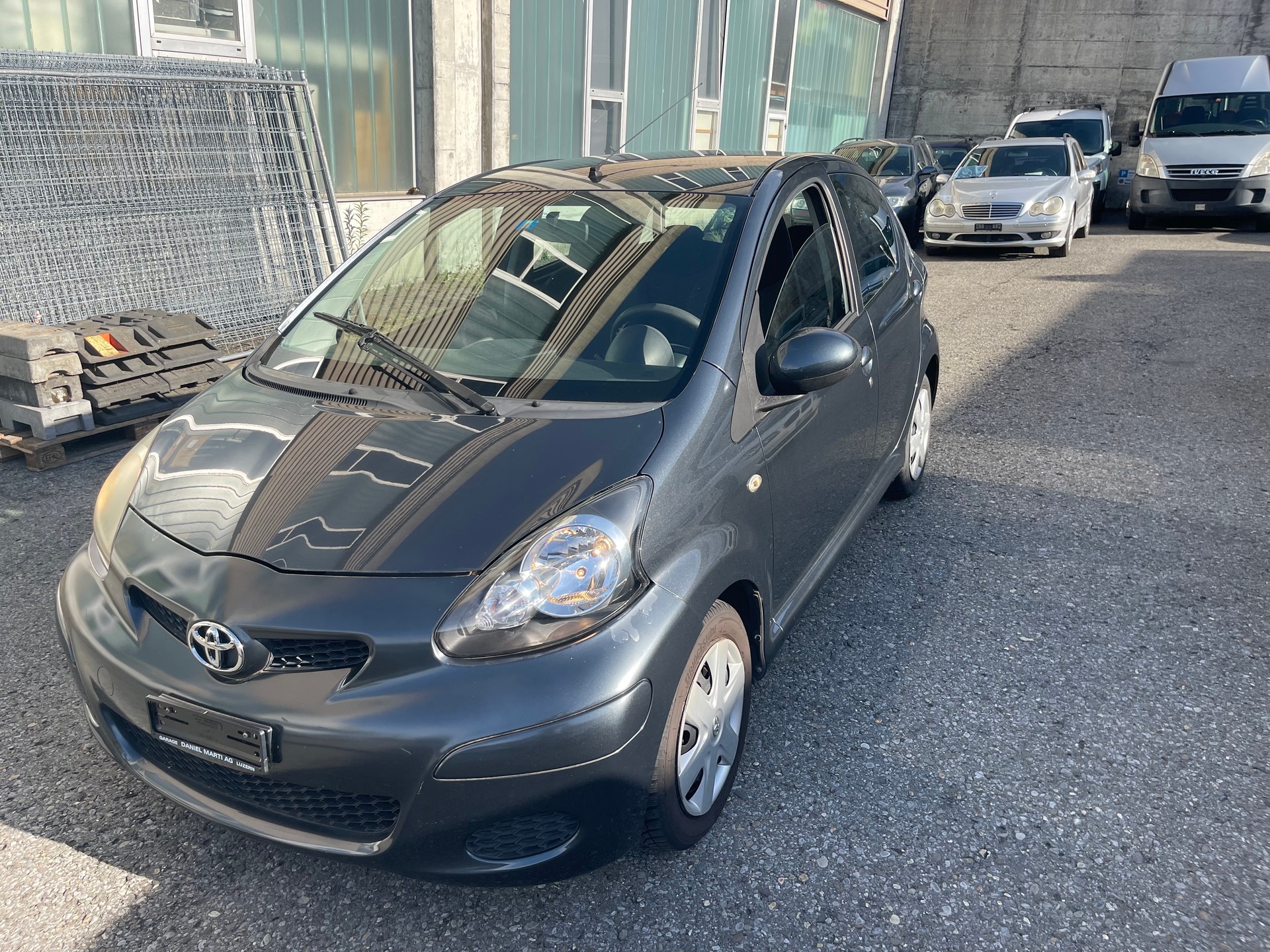 TOYOTA Aygo 1.0 Linea Sol-image-0