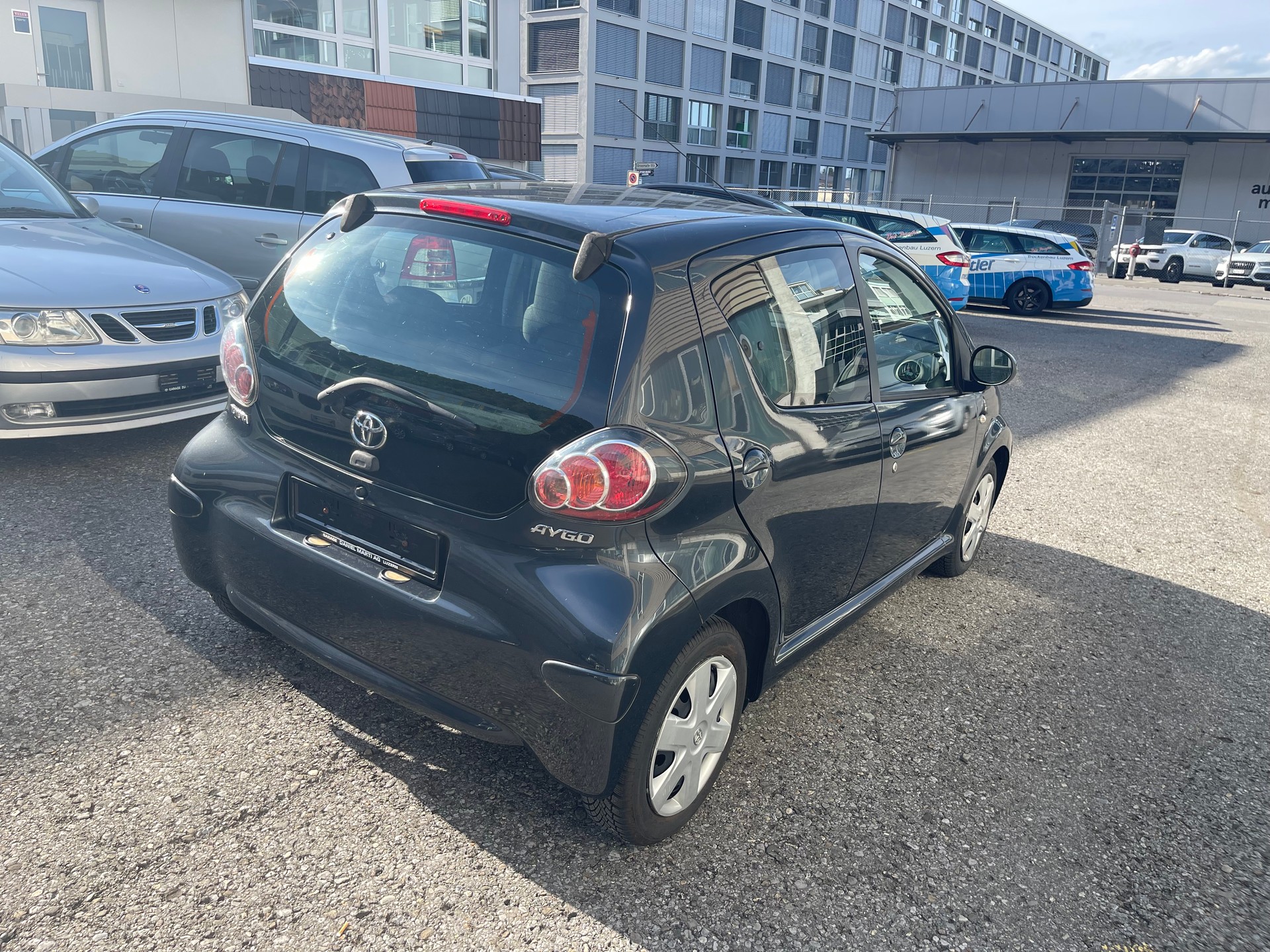 TOYOTA Aygo 1.0 Linea Sol-image-1