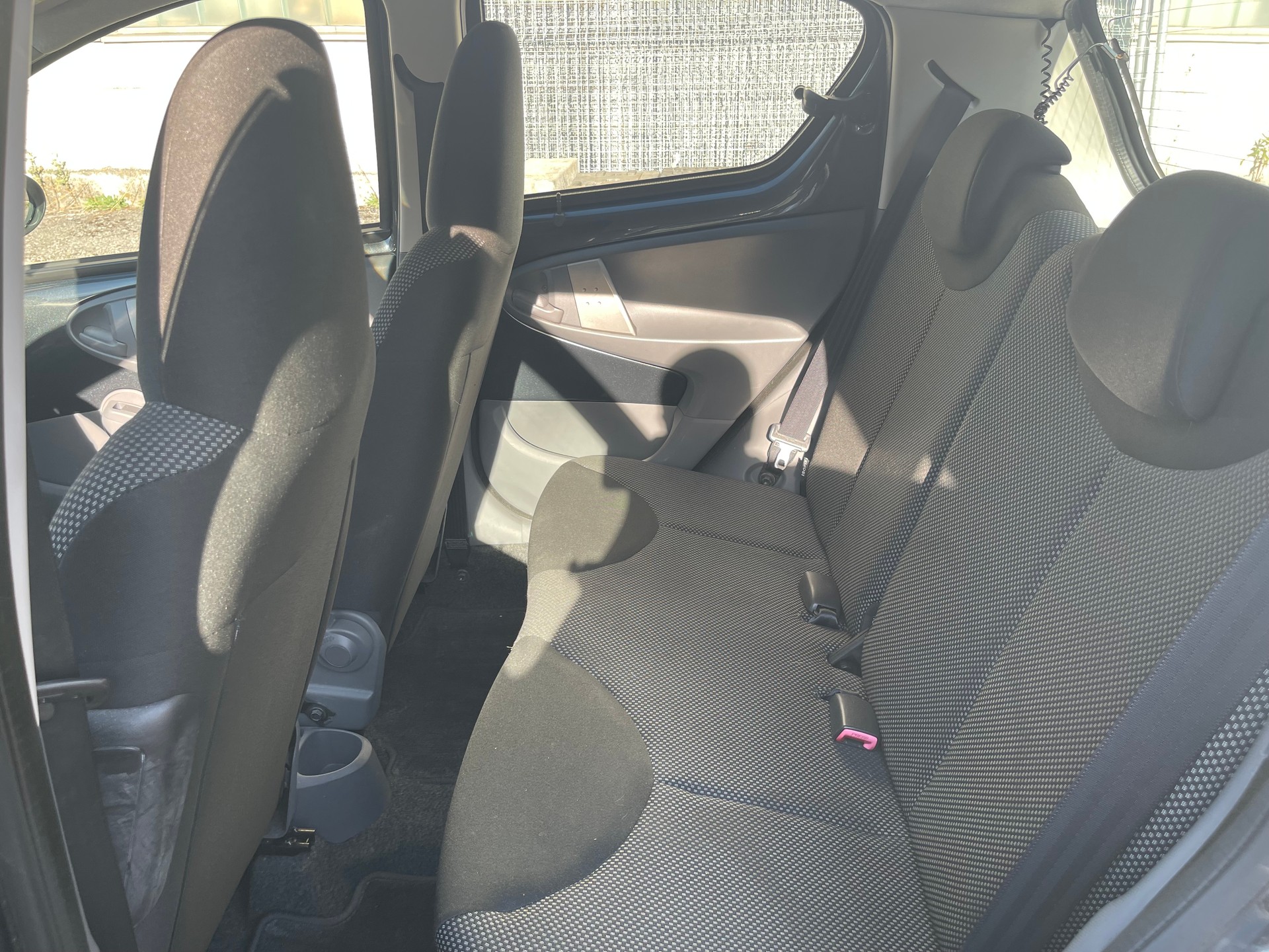 TOYOTA Aygo 1.0 Linea Sol-image-7