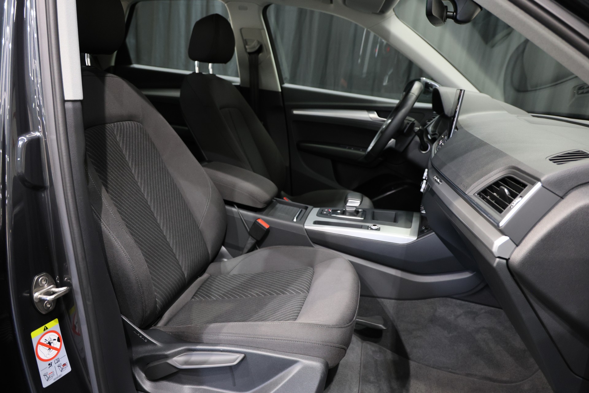AUDI Q5 40 TDI quattro S-tronic 41 800km Hageldellen-image-4