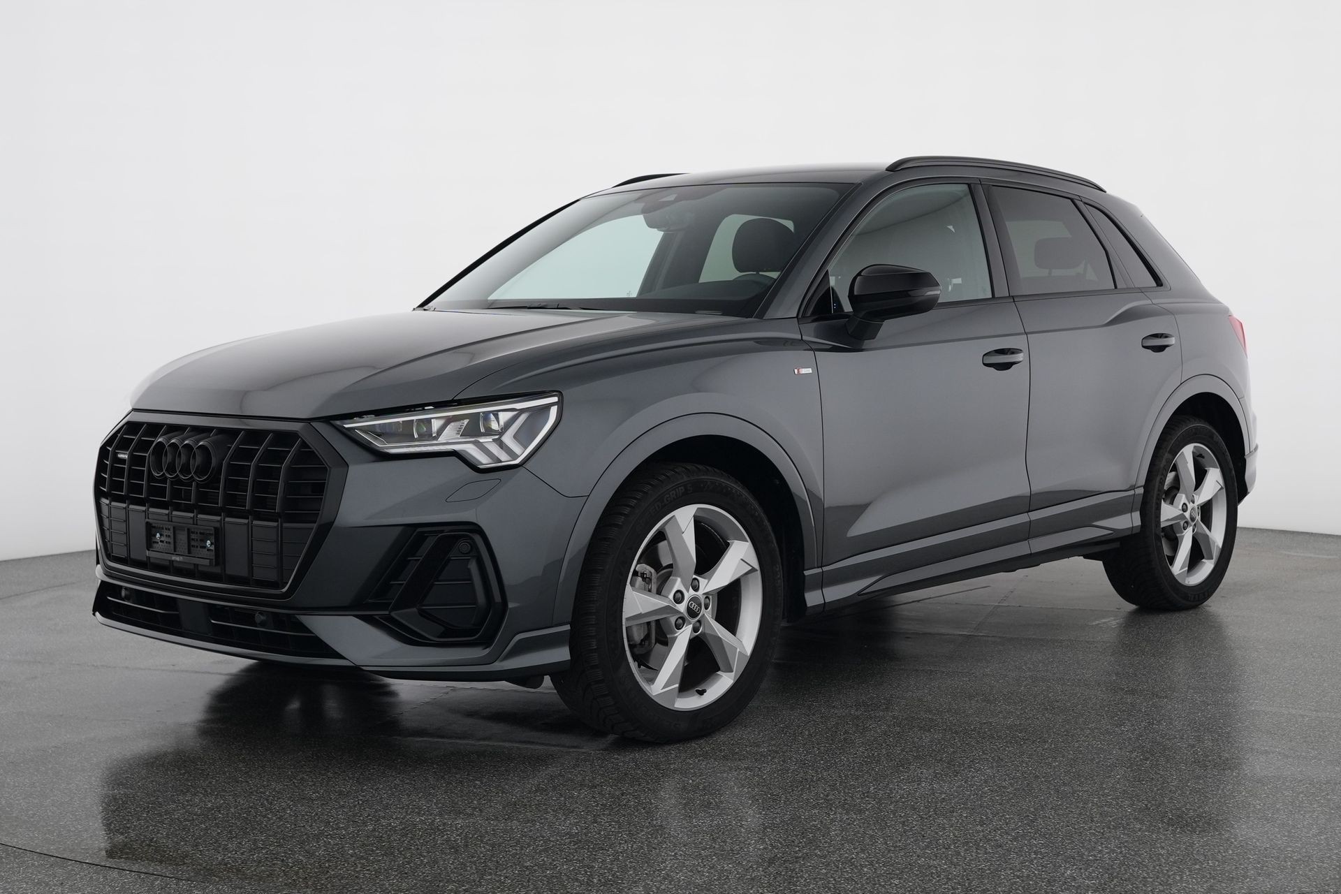 AUDI Q3 Sportback 40 TDI quattro S-tronic-image-1