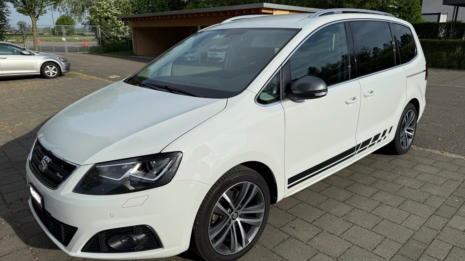 SEAT Alhambra 2.0 TDI DSG 4Drive FR-Line 184 PS 8-fach Alu 7-Sitzer Top gepflegt-image-0