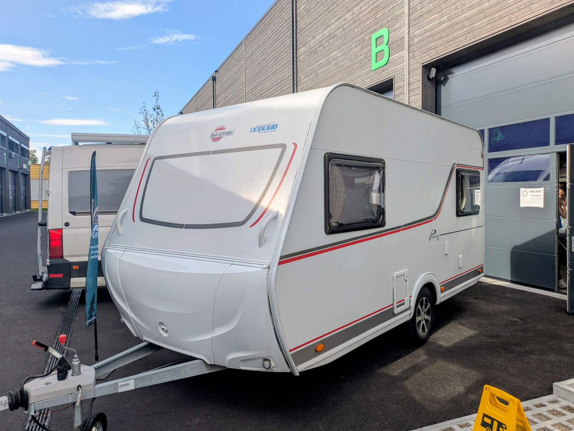 BÜRSTNER Premio Life 430 TS-image-8
