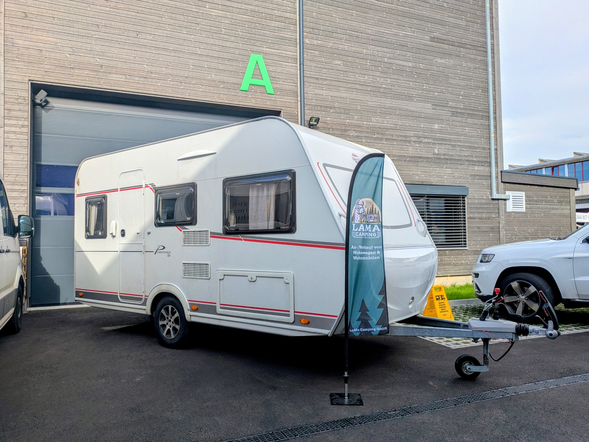 BÜRSTNER Premio Life 430 TS-image-4