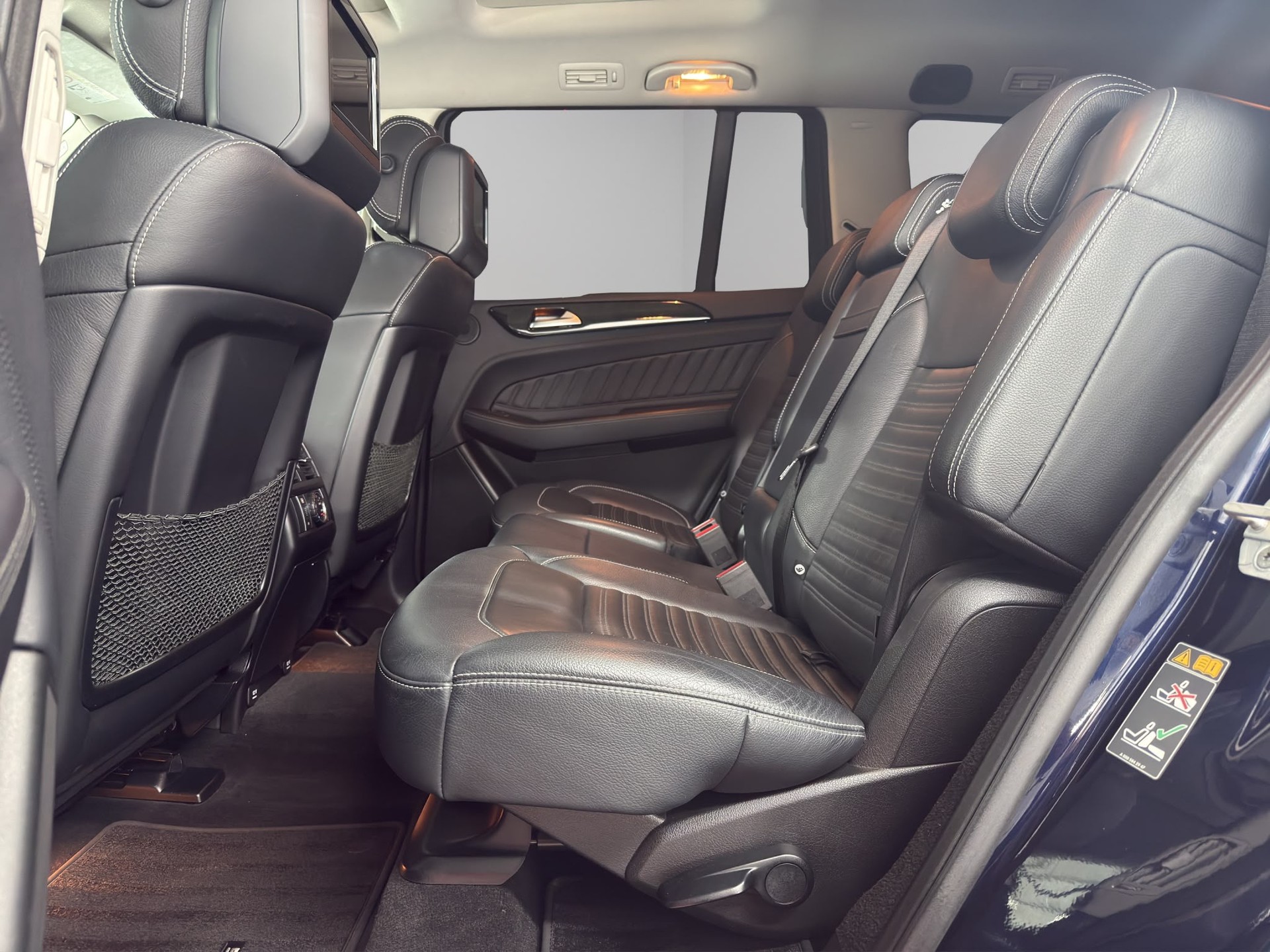 MERCEDES-BENZ GLS 350 d 4Matic 9G-TRONIC-image-14