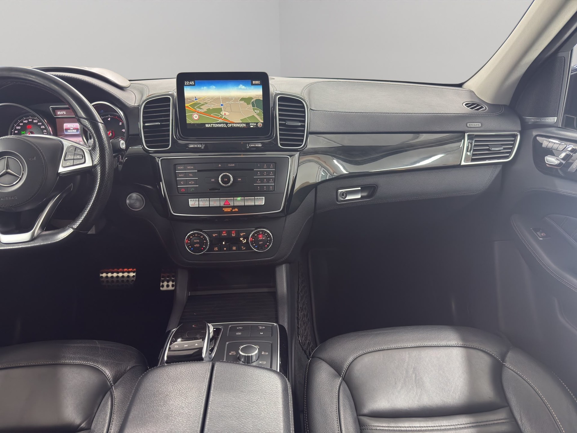 MERCEDES-BENZ GLS 350 d 4Matic 9G-TRONIC-image-15
