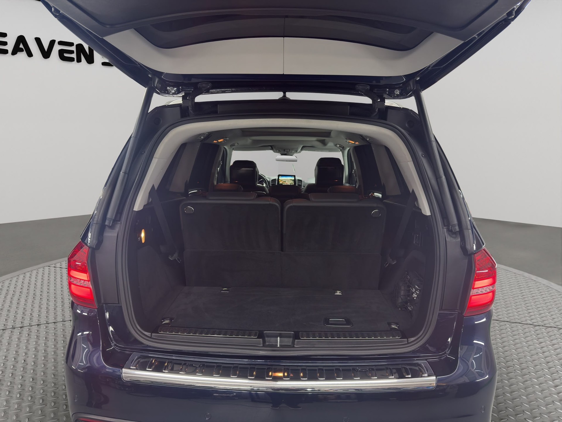 MERCEDES-BENZ GLS 350 d 4Matic 9G-TRONIC-image-7