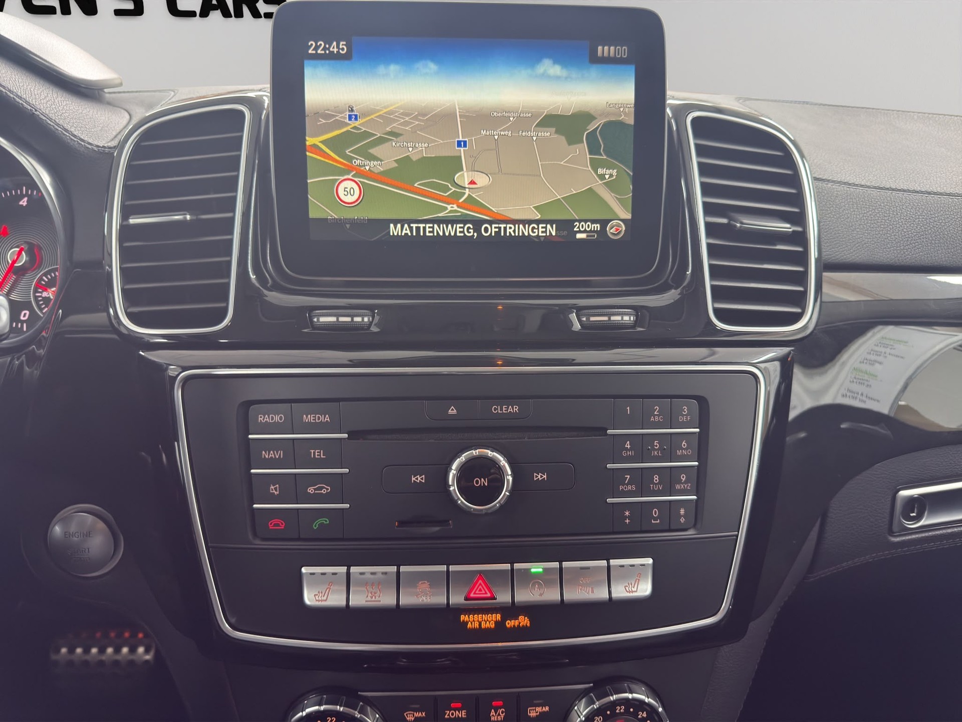 MERCEDES-BENZ GLS 350 d 4Matic 9G-TRONIC-image-18