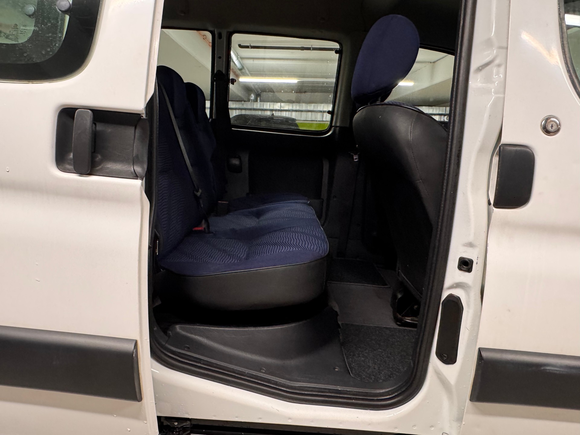 PEUGEOT Partner 1.4 Urban-image-8