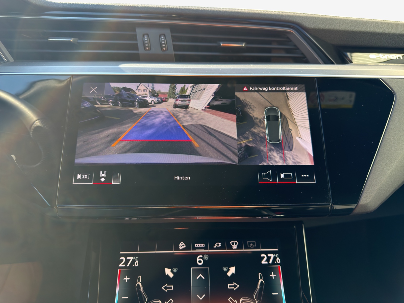 AUDI e-tron 55 Advanced Black Edition quattro-image-15