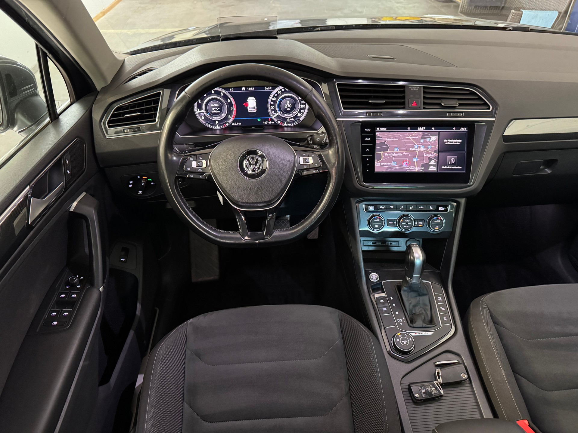 VW Tiguan 2.0TSI Highline 4Motion DSG-image-6