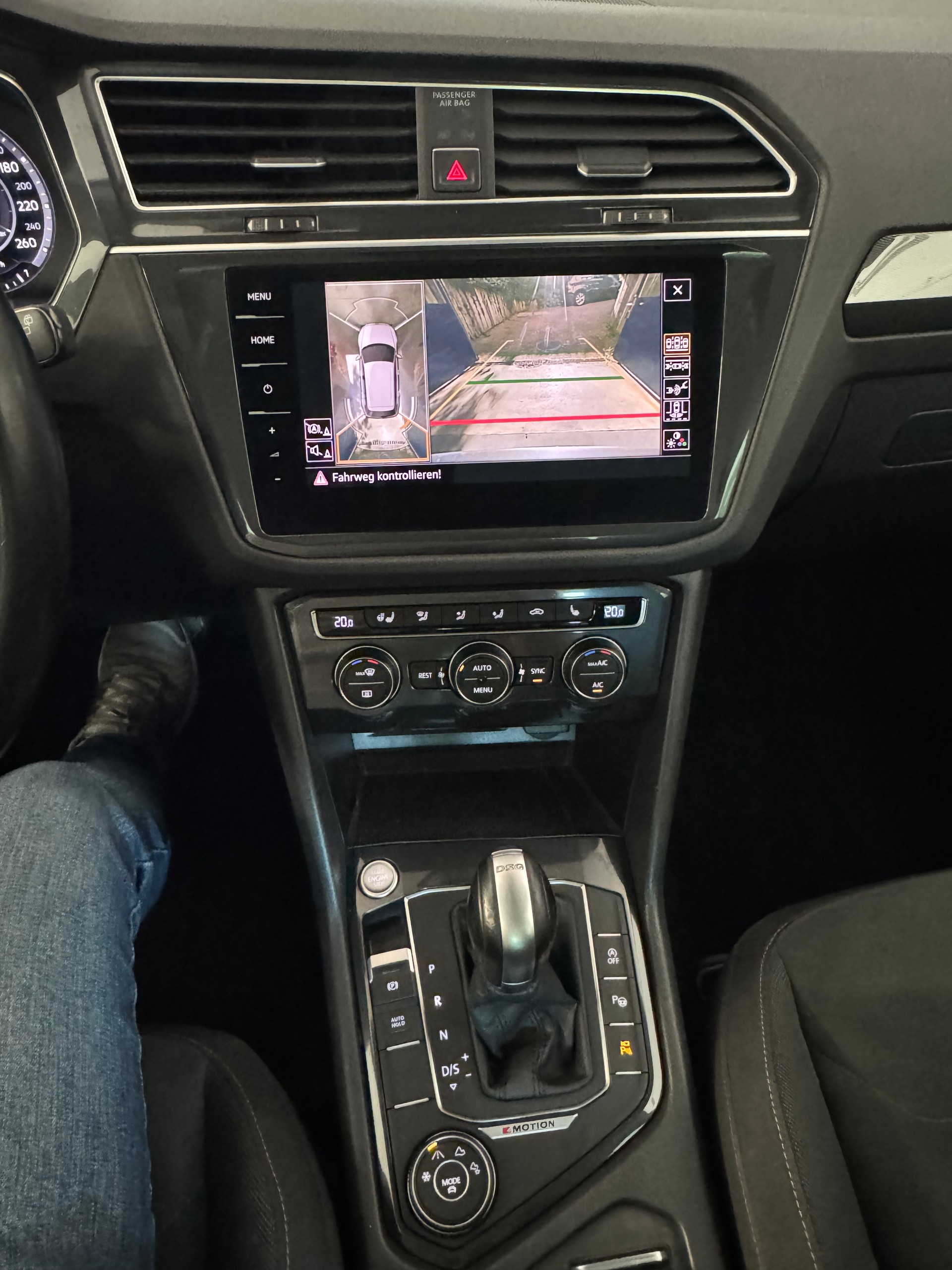 VW Tiguan 2.0TSI Highline 4Motion DSG-image-12