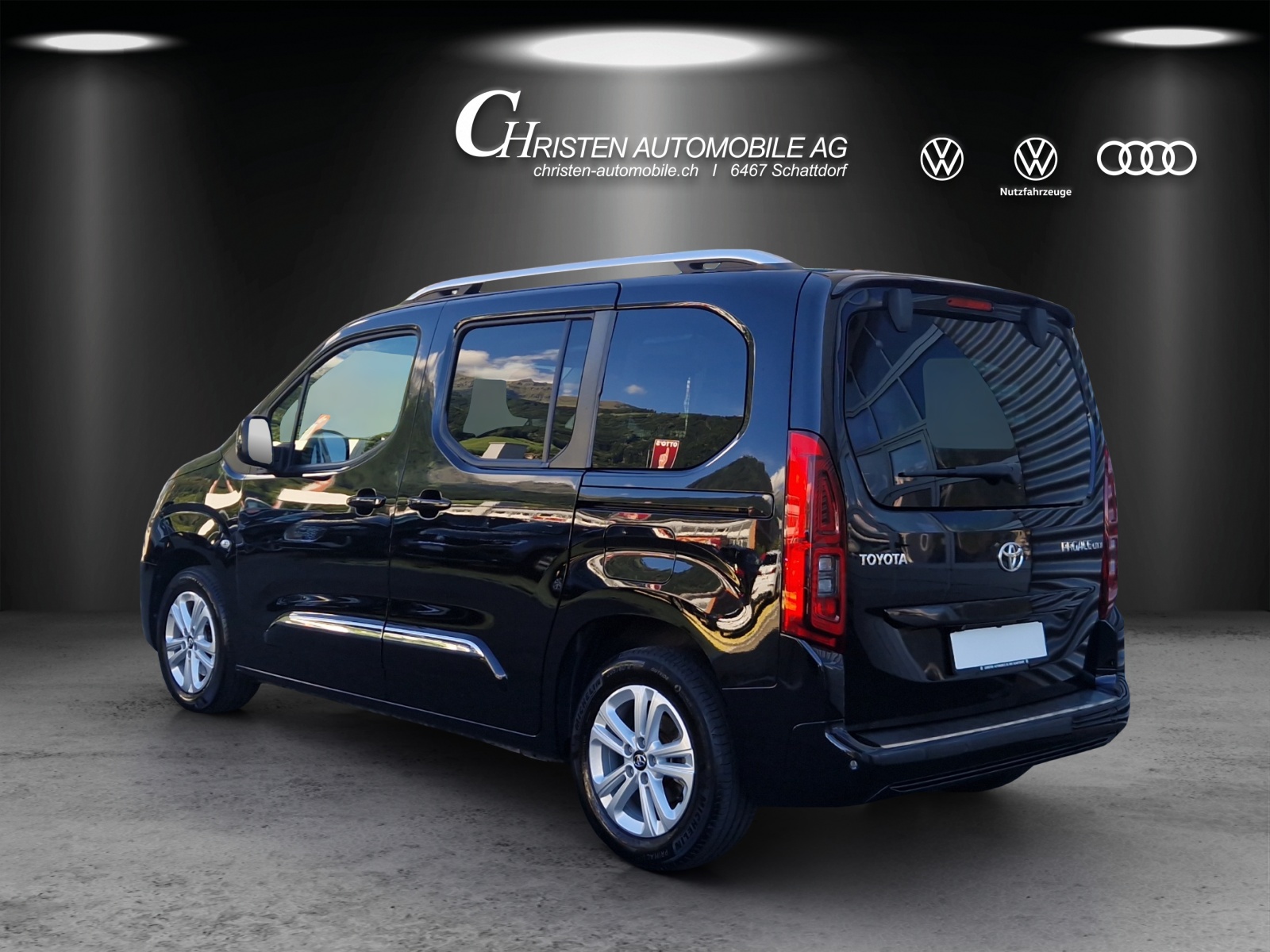 TOYOTA Proace City Verso 1.2 Trend Medium Automatik-image-3