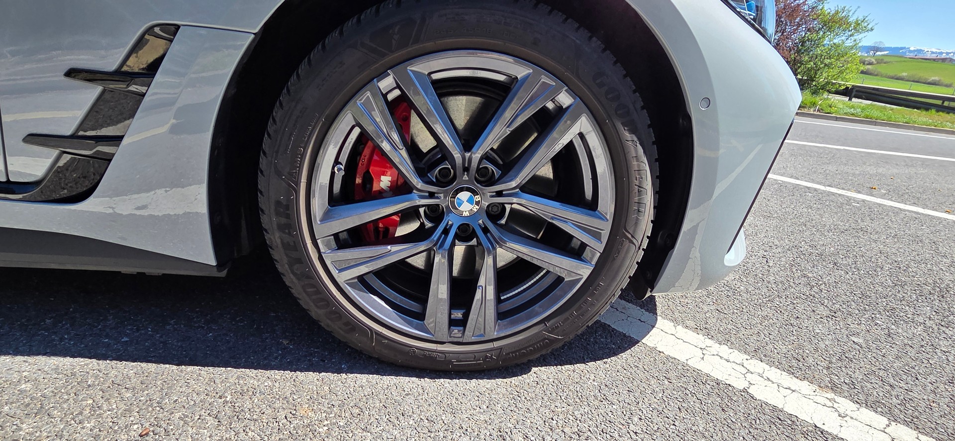 BMW i4 M50 xDrive M Sport Pro-image-5