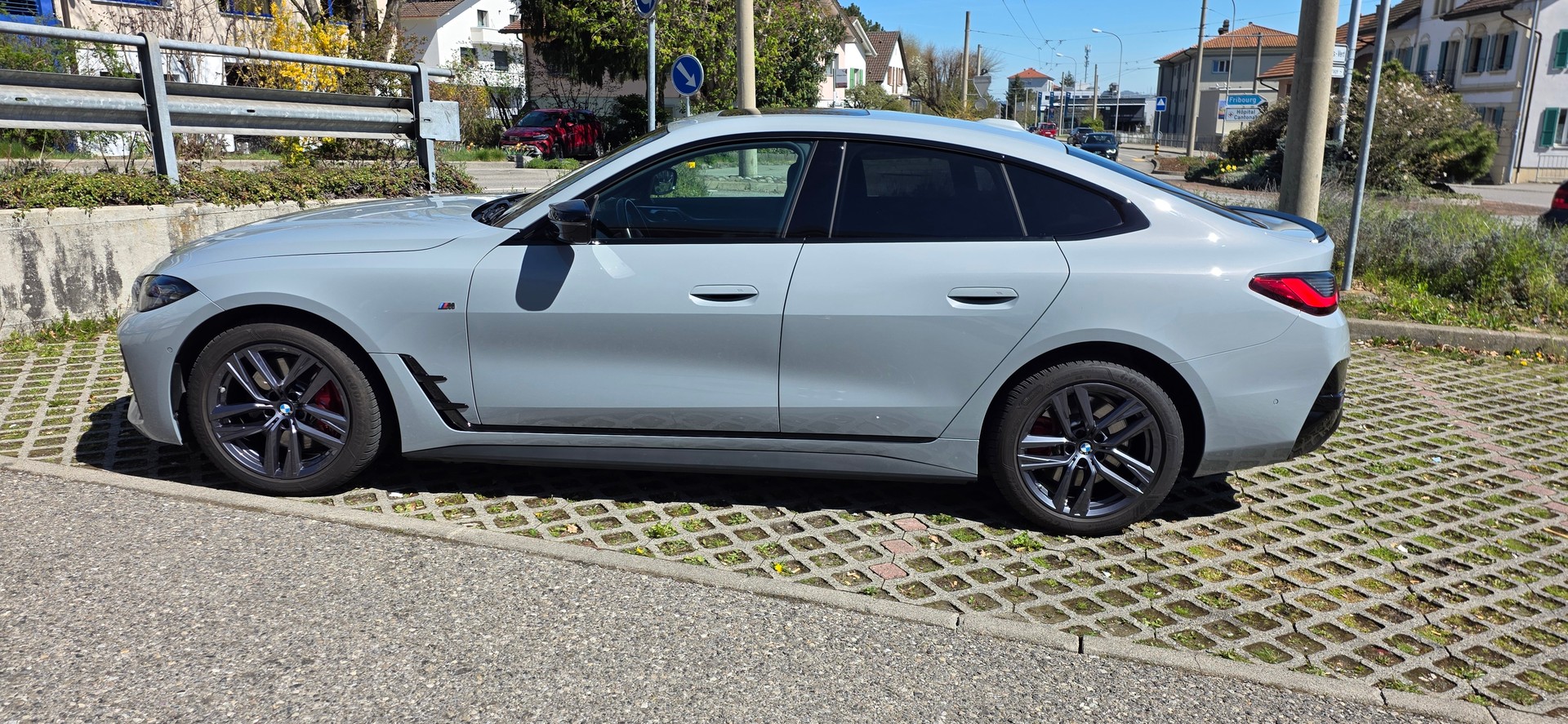 BMW i4 M50 xDrive M Sport Pro-image-3