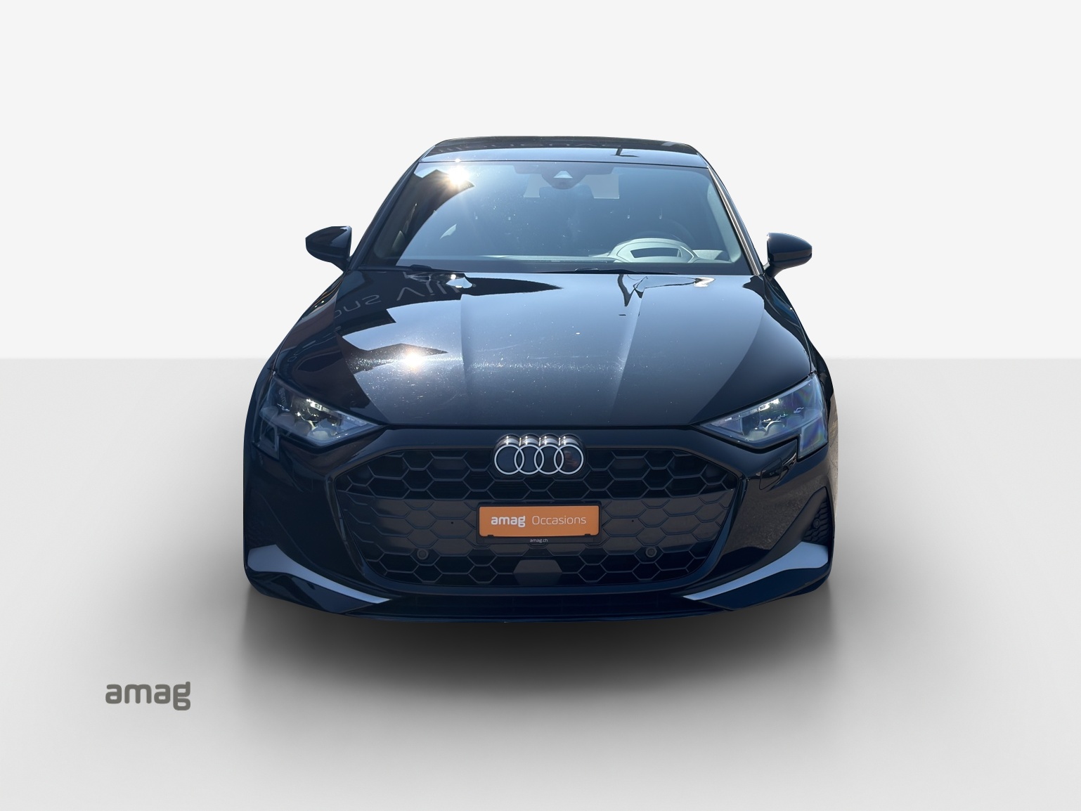 AUDI S3 Sportback TFSI quattro S-tronic-image-6