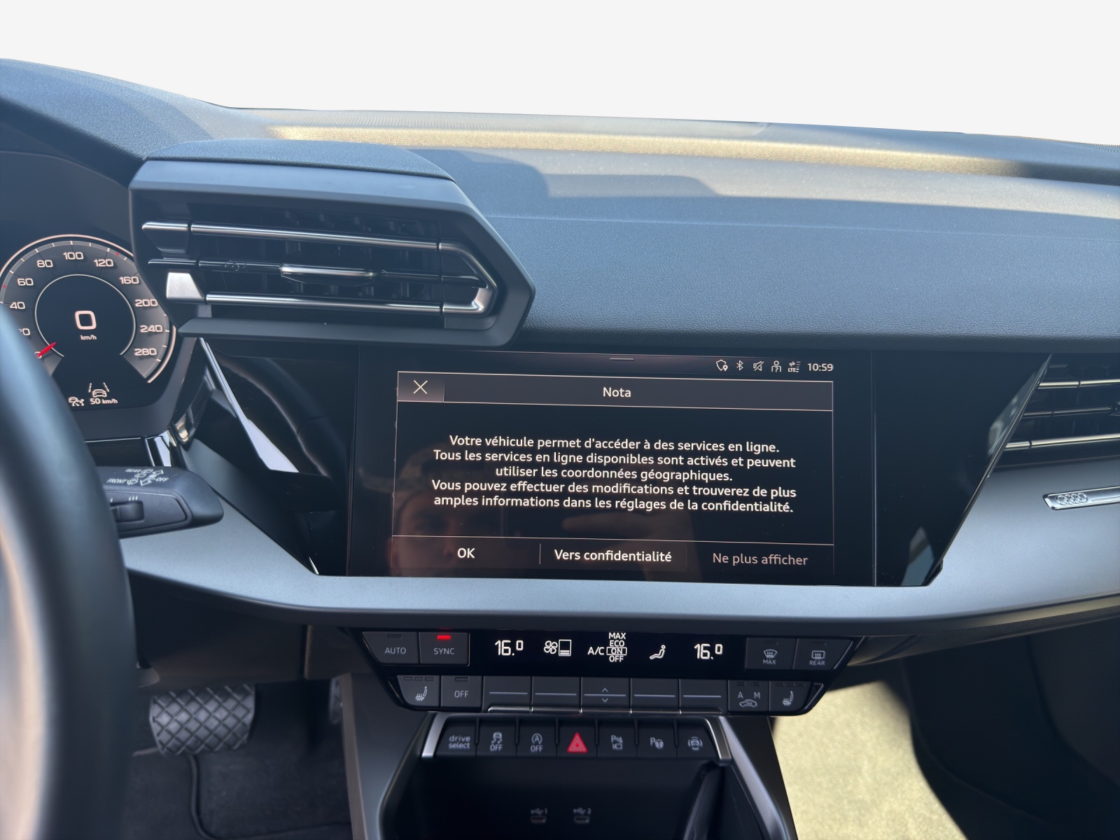 AUDI S3 Sportback TFSI quattro S-tronic-image-10