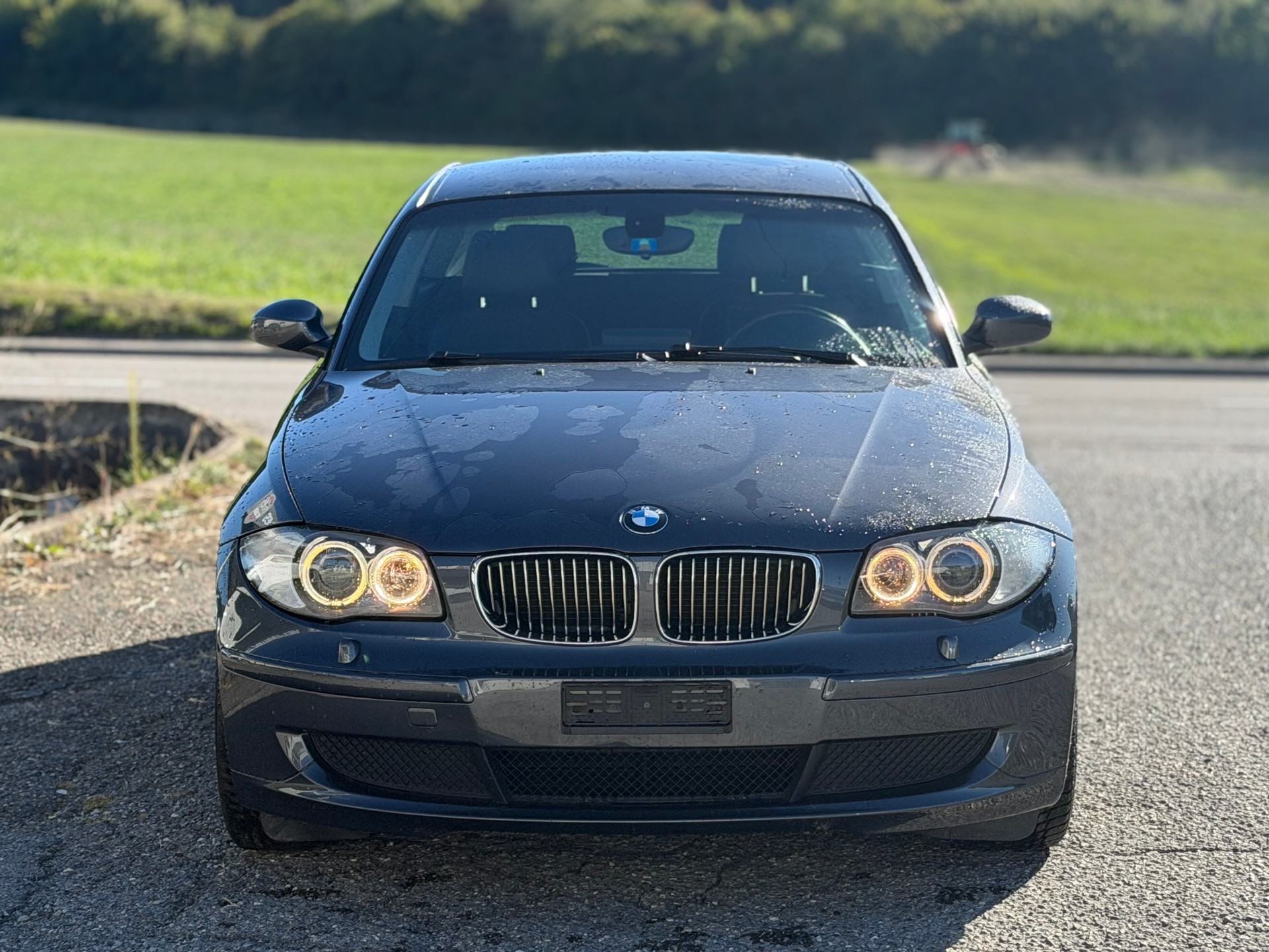 BMW 120i Steptronic-image-1