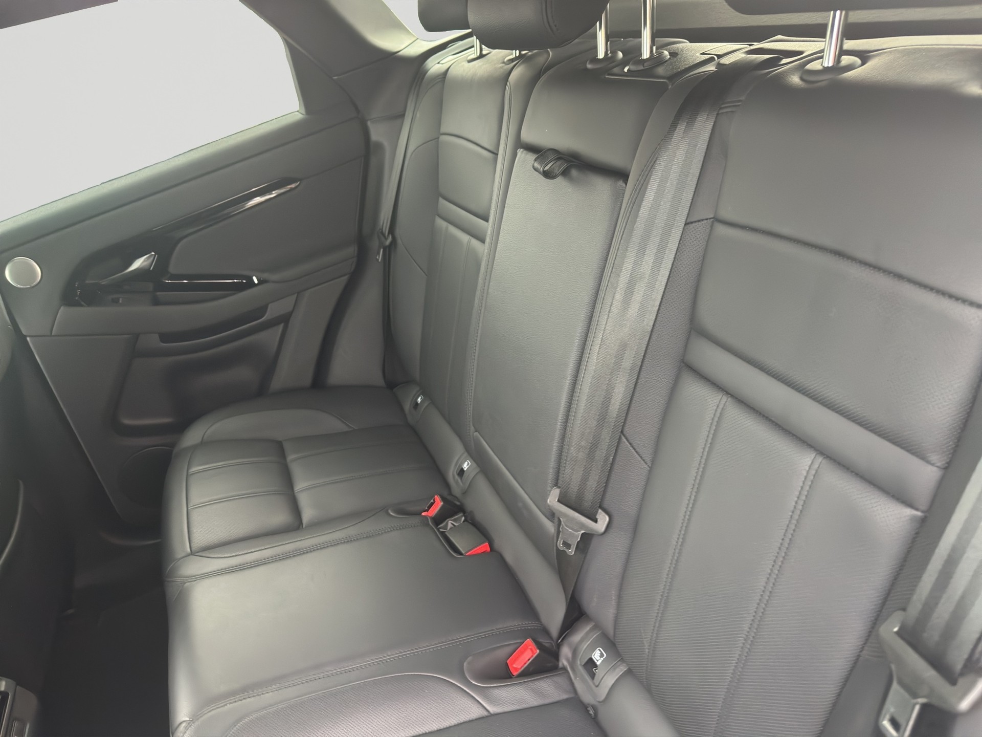 LAND ROVER Range Rover Evoque D 200 AWD SE MHEV AT9 Bi-Color-image-7