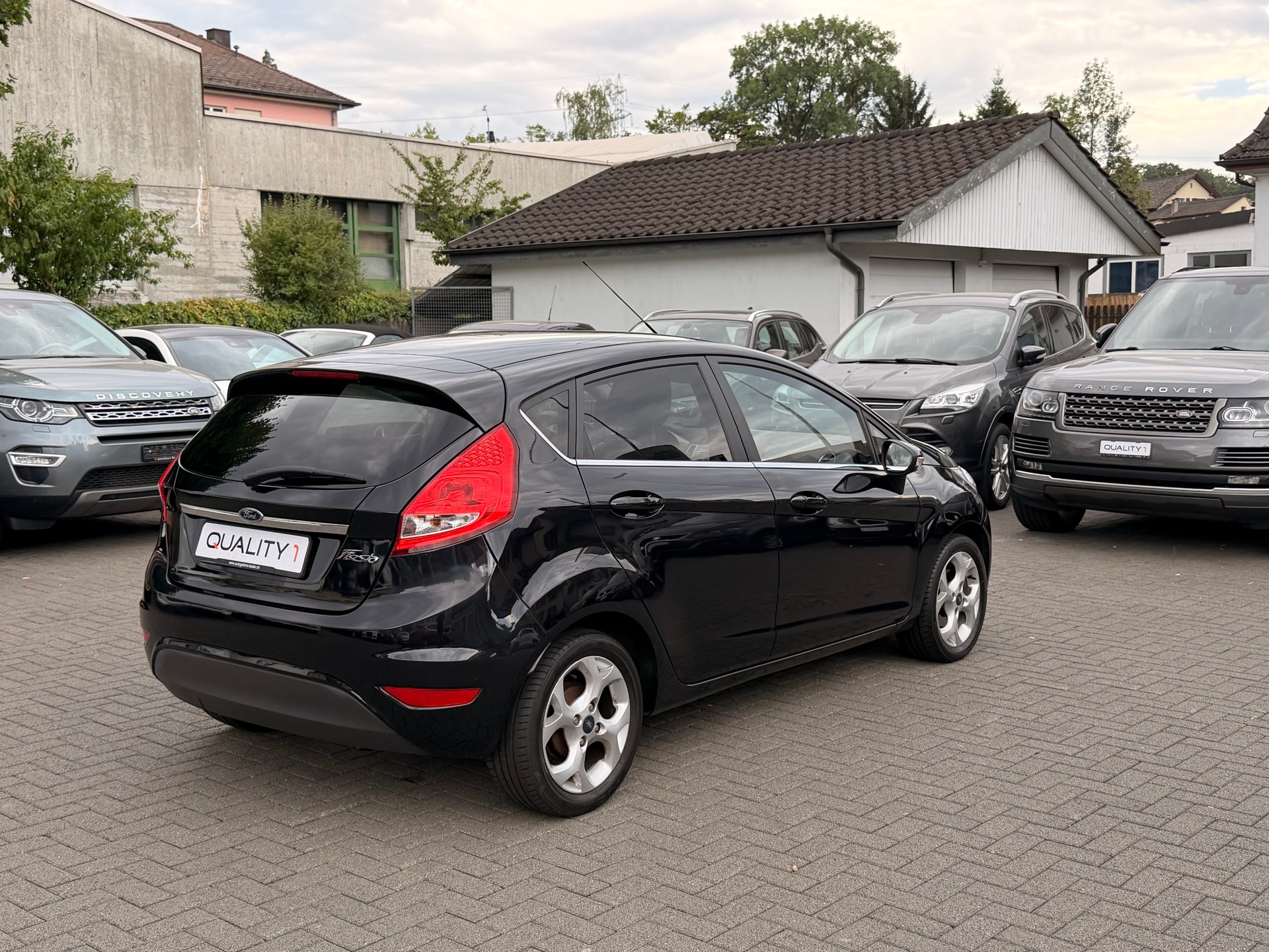 FORD Fiesta 1.6 16V Titanium-image-7