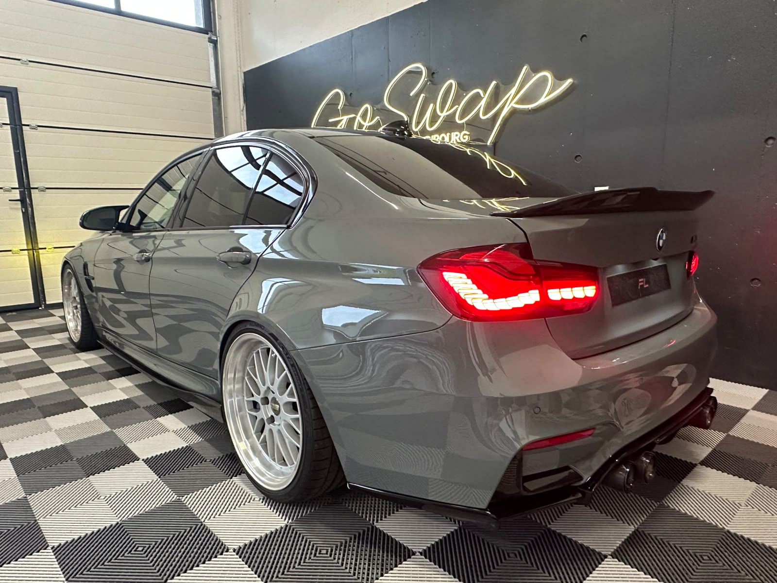 BMW BMW M3 Competition Drivelogic-image-3