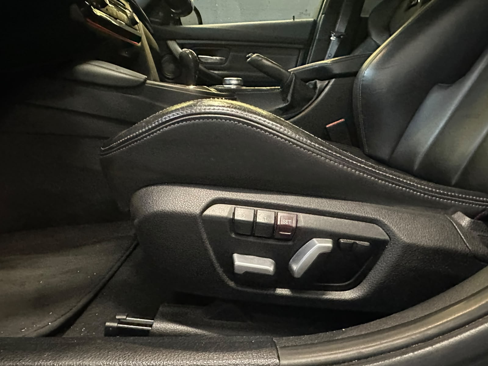BMW BMW M3 Competition Drivelogic-image-9