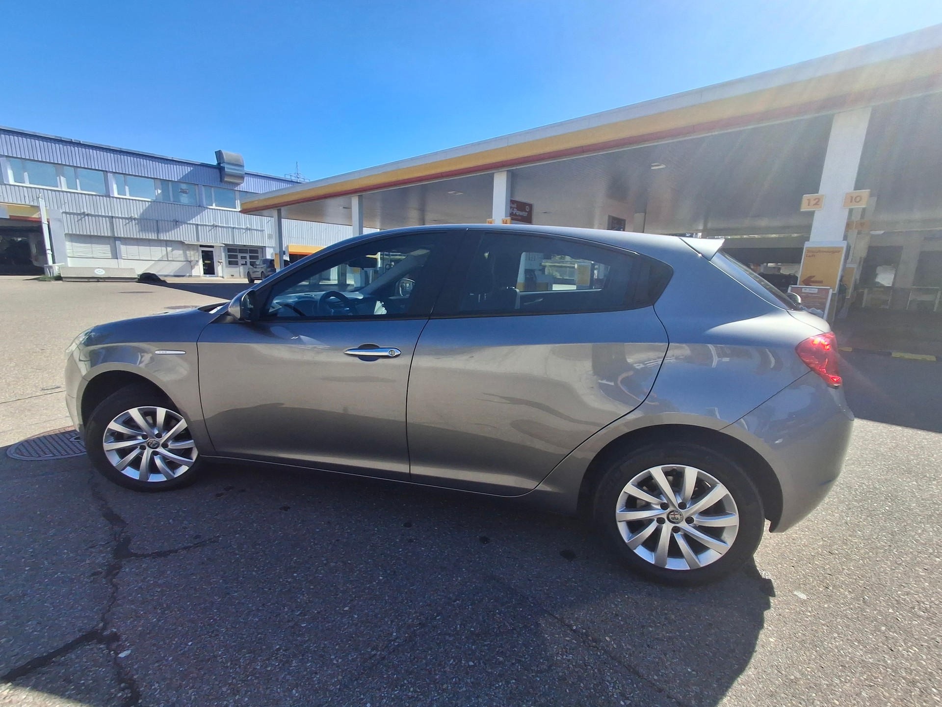 ALFA ROMEO Giulietta 1.4 T-image-20