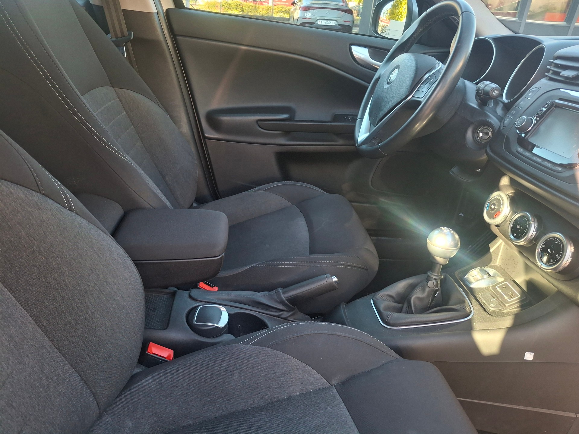 ALFA ROMEO Giulietta 1.4 T-image-24
