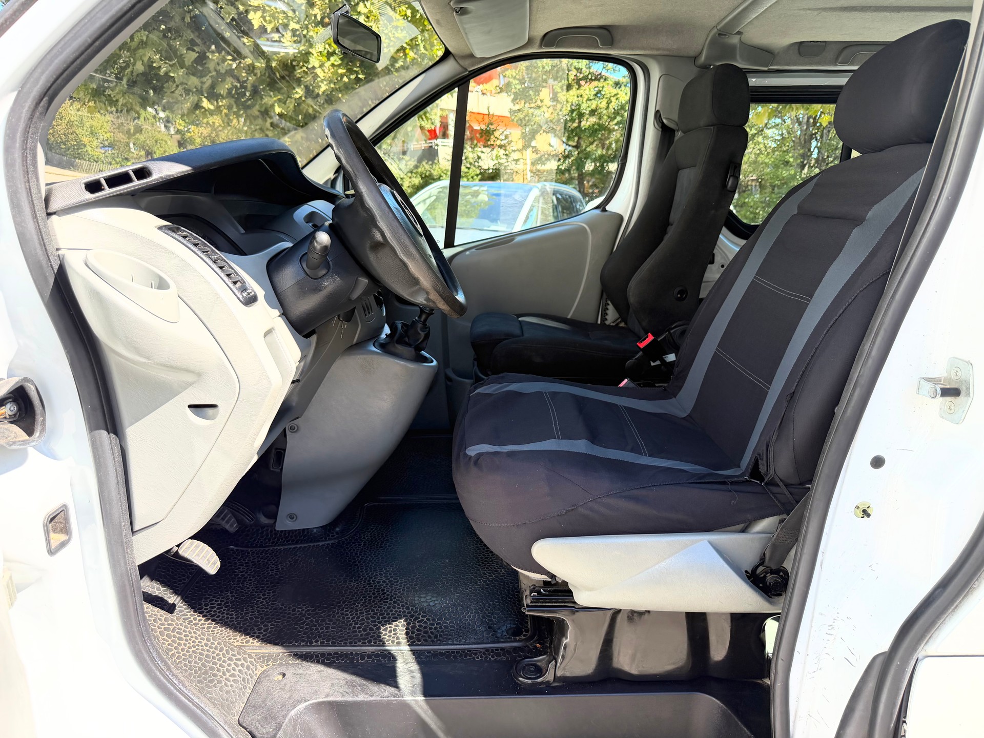 OPEL Vivaro 1.9 CDTI 2.9t-image-9