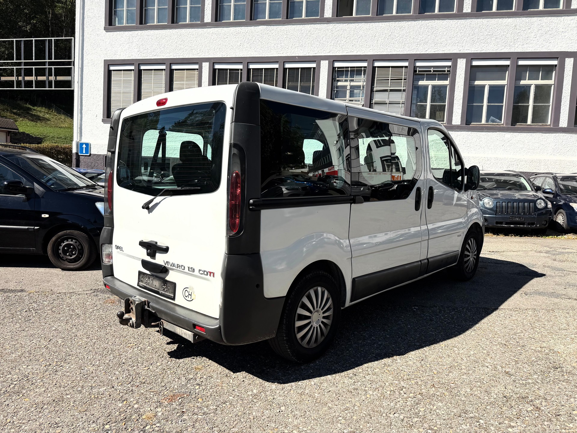OPEL Vivaro 1.9 CDTI 2.9t-image-4