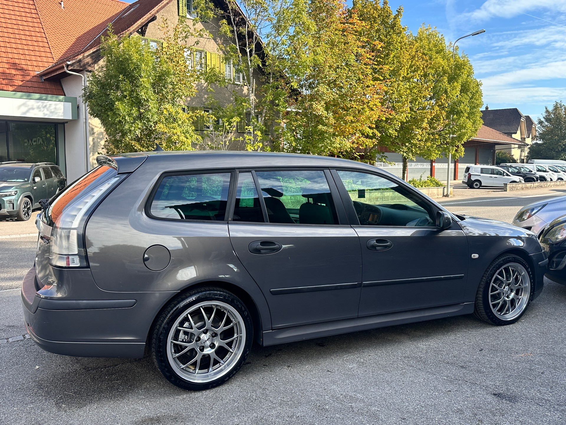 SAAB 9-3 1.9 TiD Vector-image-2