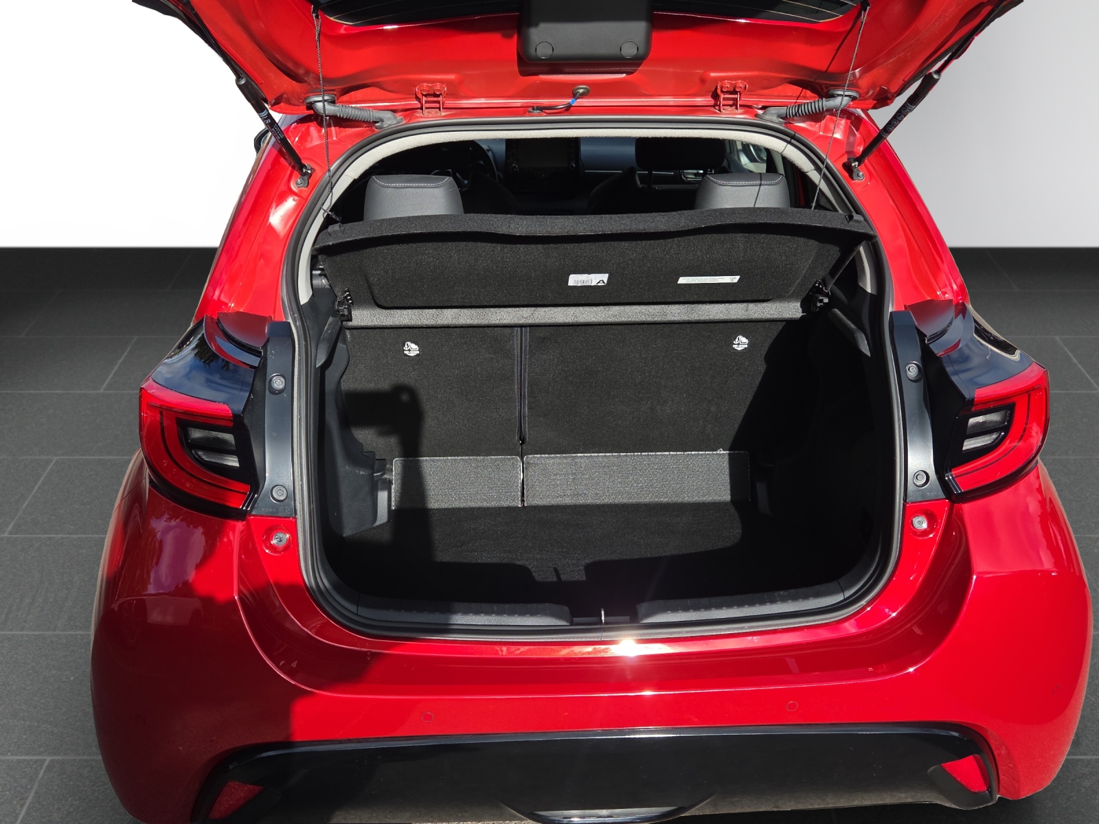 MAZDA 2 Hybrid Select-image-6