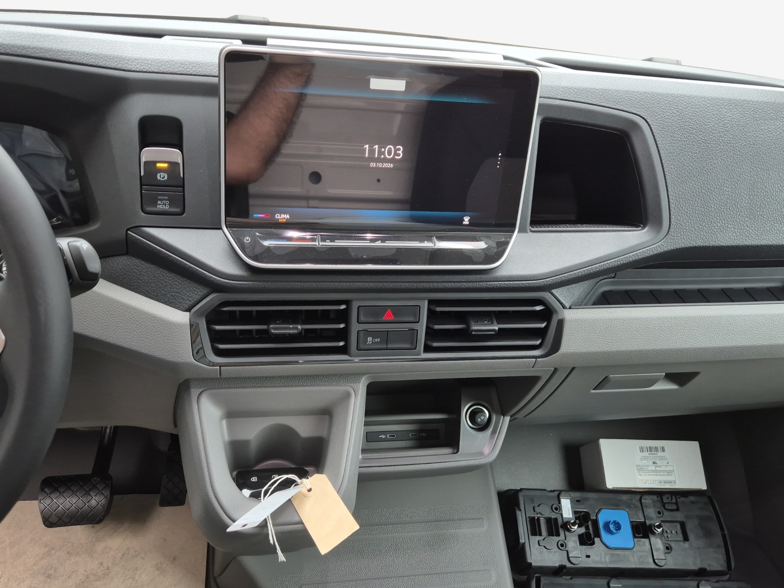 VW Crafter 35 2.0 BiTDI L4 HD A-image-9