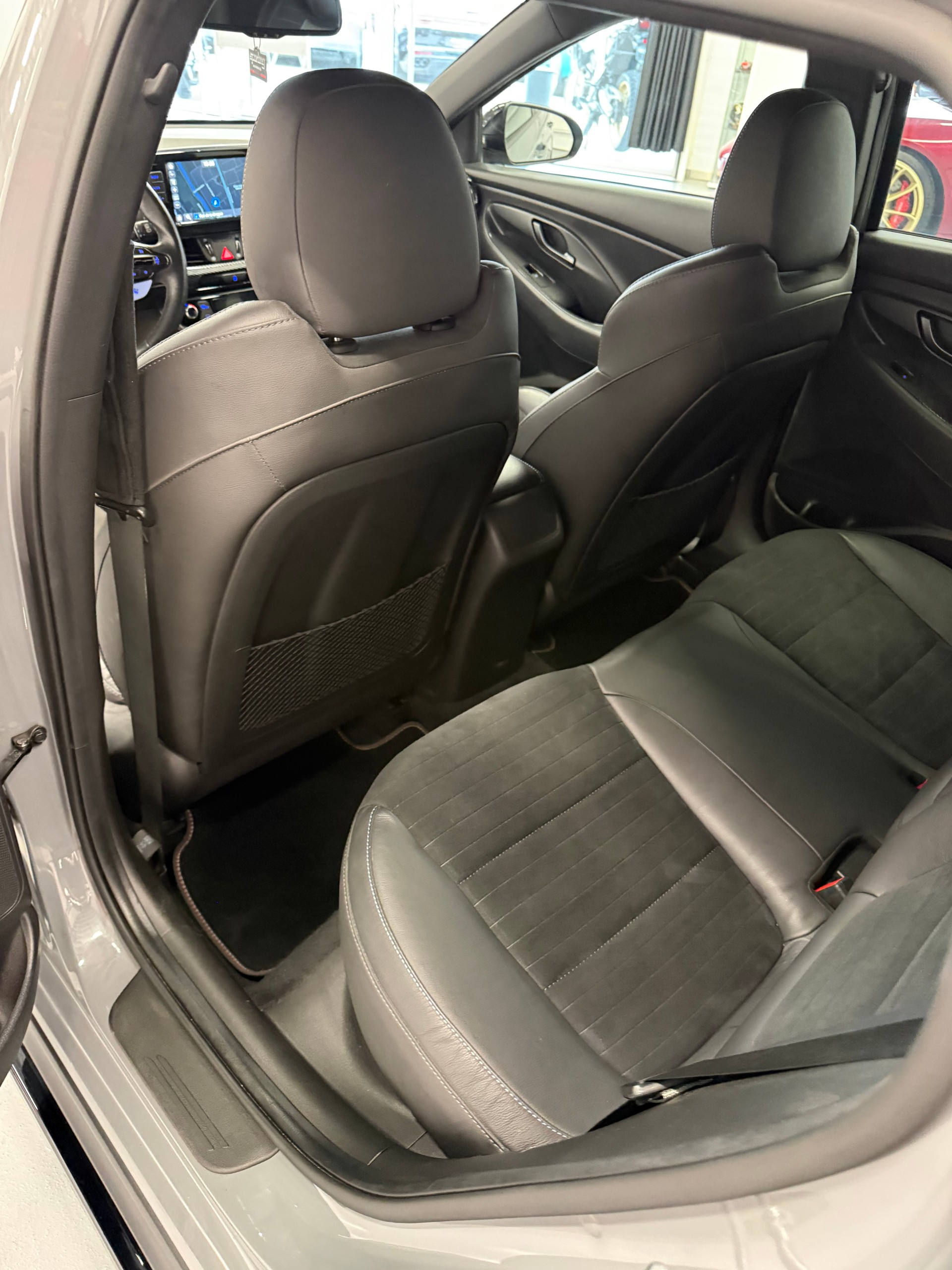 HYUNDAI i30 Fastback N 2.0 T-GDi-image-12
