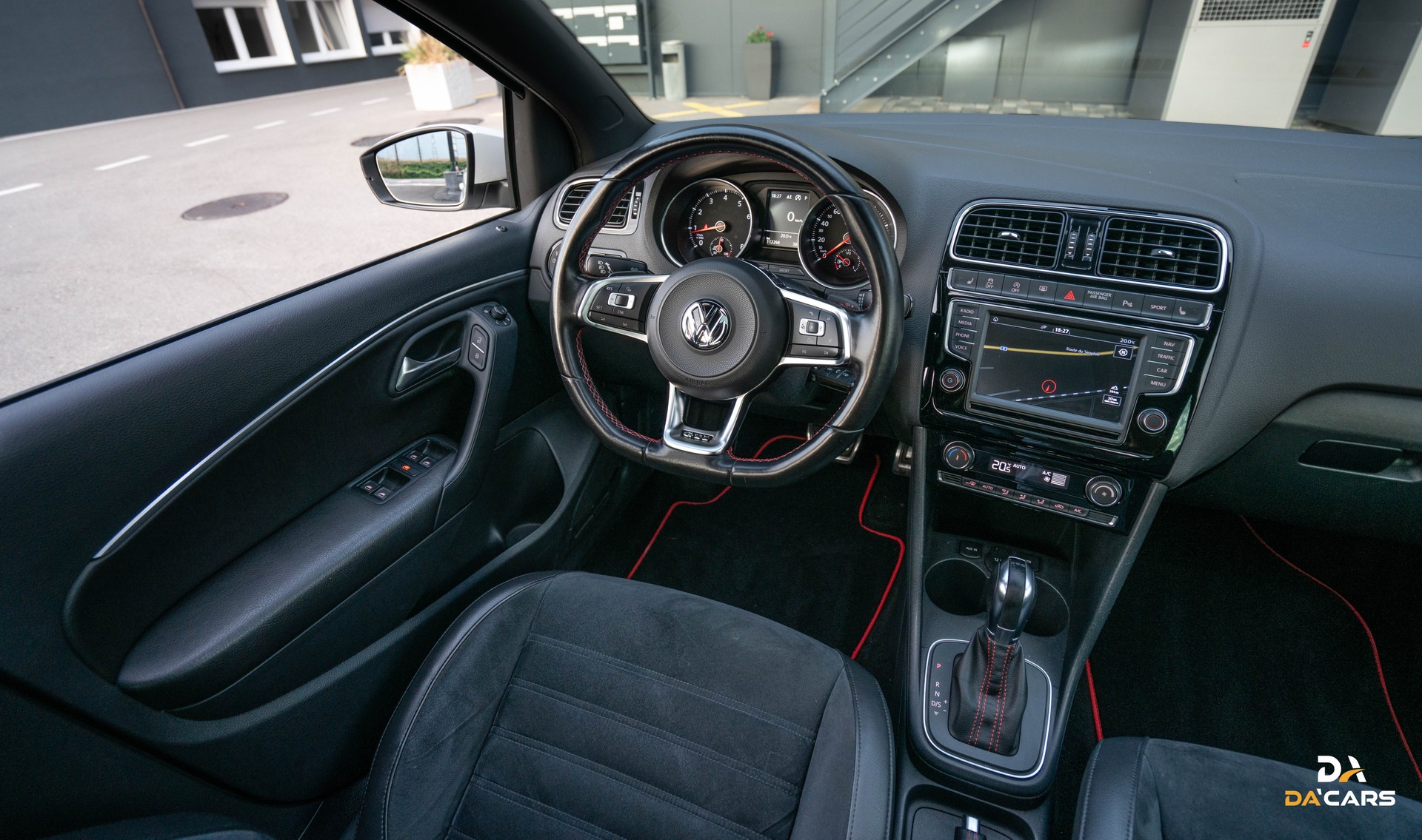 VW Polo 1.8 TSI GTI DSG-image-11