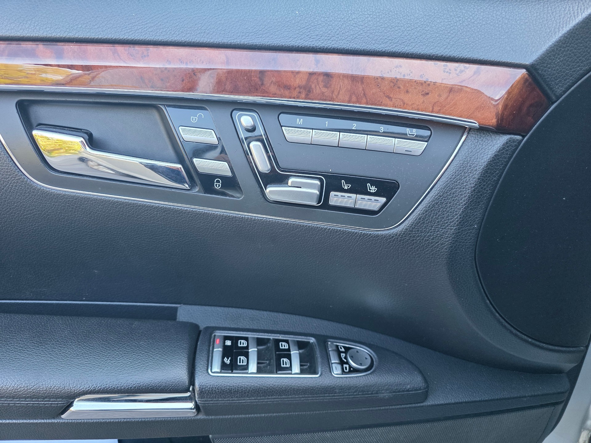MERCEDES-BENZ S 320 CDI 4Matic 7G-Tronic-image-10