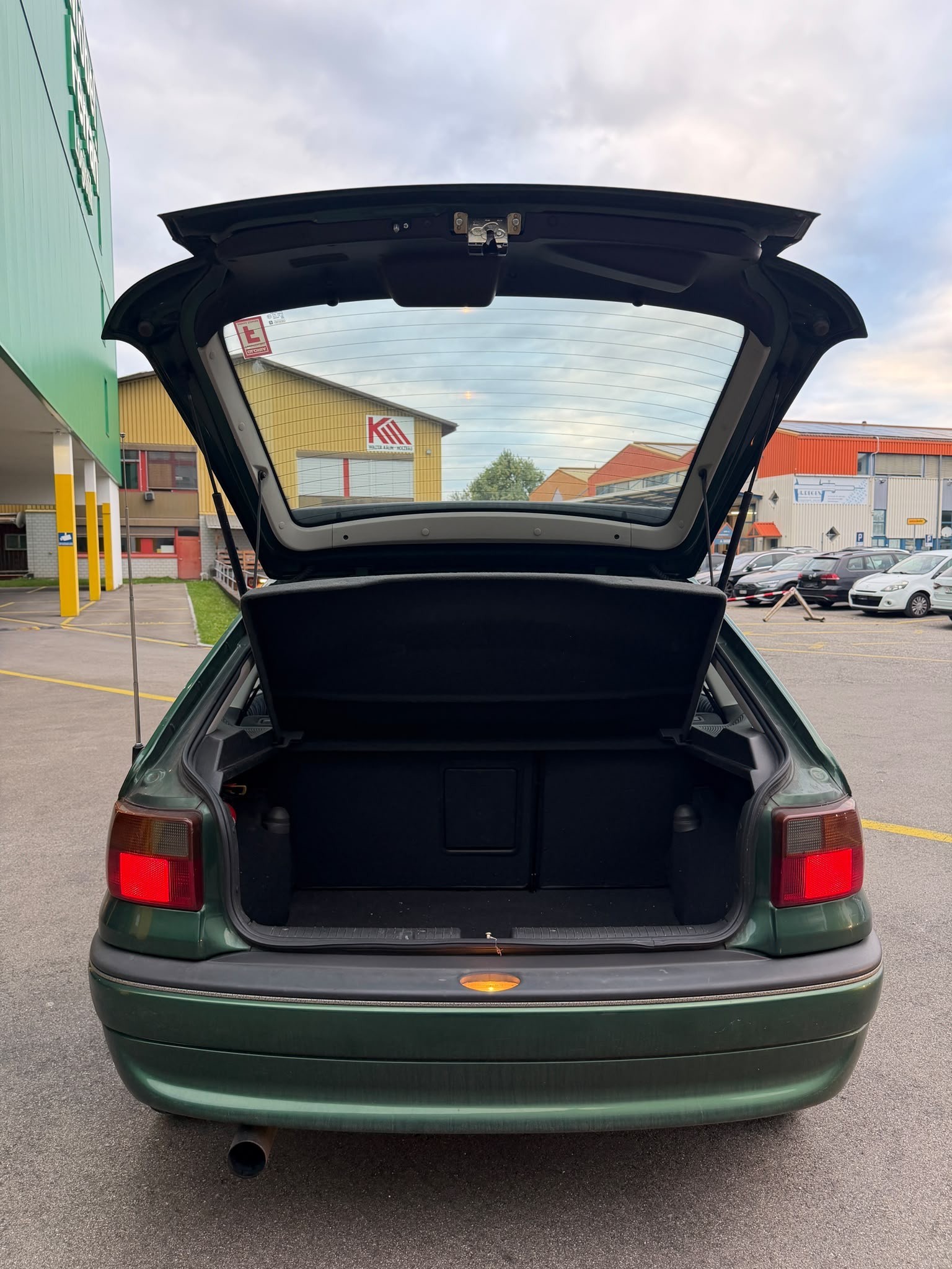 OPEL Astra 2.0i 16V Sport STec-image-13