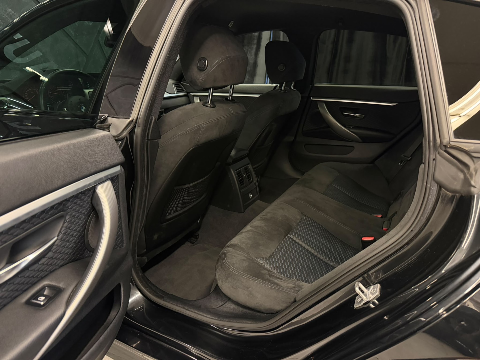 BMW 420i Gran Coupé M Sport Steptronic-image-10