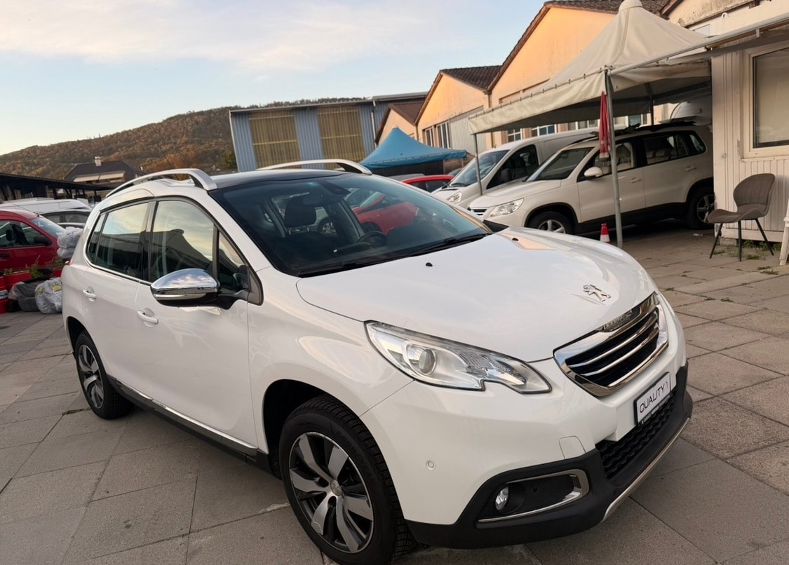 PEUGEOT 2008 1.2 PureTech Active-image-0