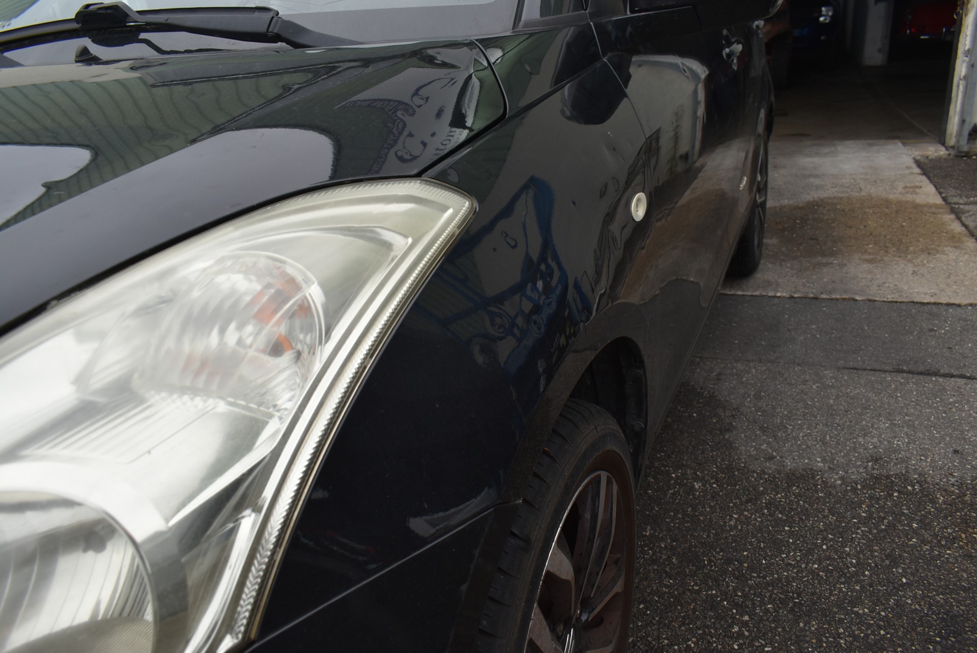 SUZUKI Swift 1.2i 16V Sergio Cellano Top 4x4-image-3