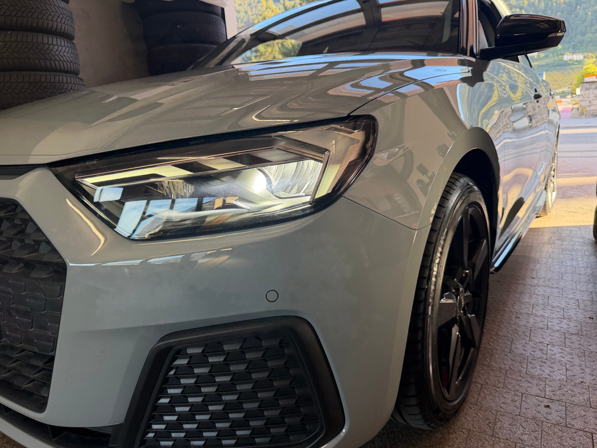 AUDI A1 Sportback 30 TFSI Attraction S-tronic-image-9