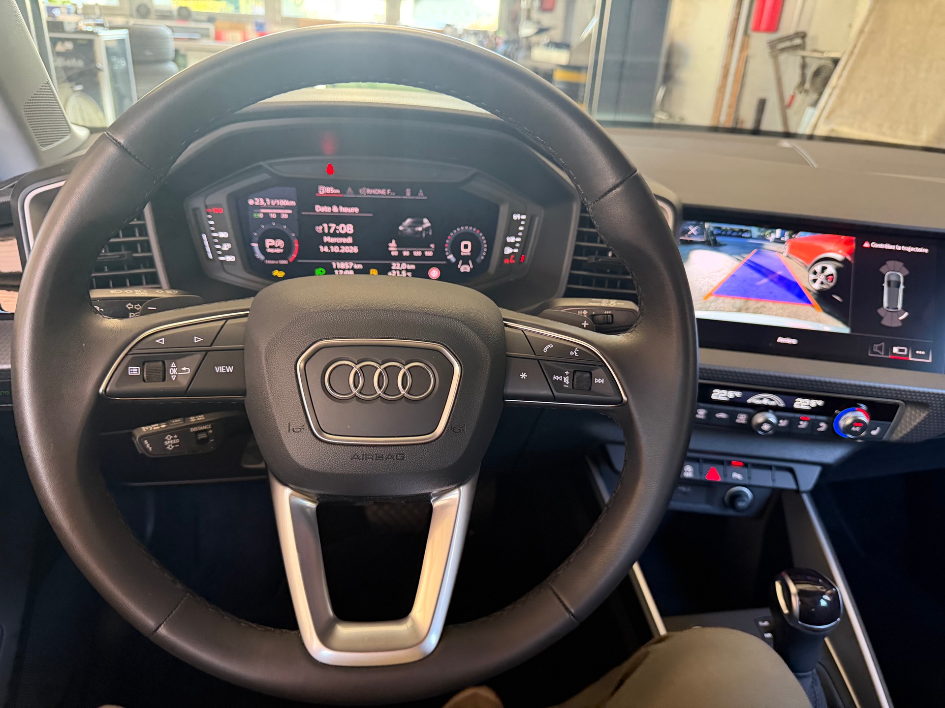 AUDI A1 Sportback 30 TFSI Attraction S-tronic-image-13