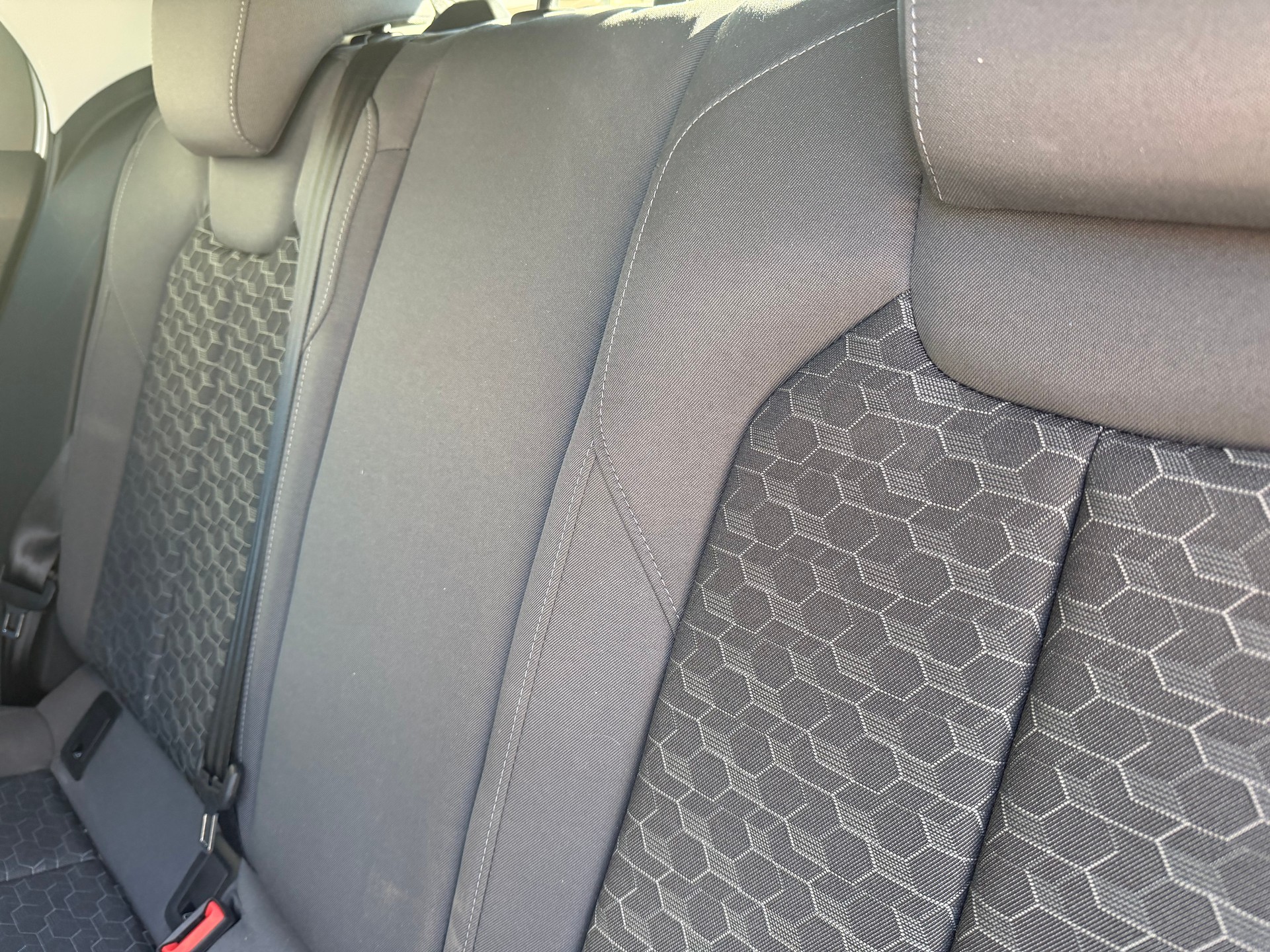 AUDI A1 Sportback 30 TFSI Attraction S-tronic-image-7