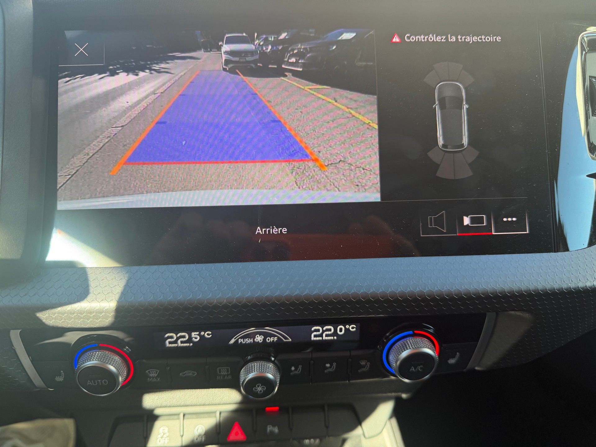 AUDI A1 Sportback 30 TFSI Attraction S-tronic-image-9