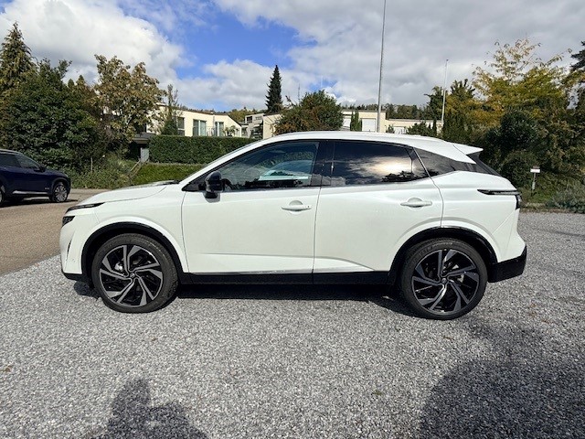 NISSAN Qashqai 1.5 VC-T Tekna+-image-6